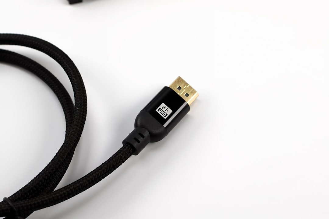 六类与超六类水晶头性能对比及工程适配指南